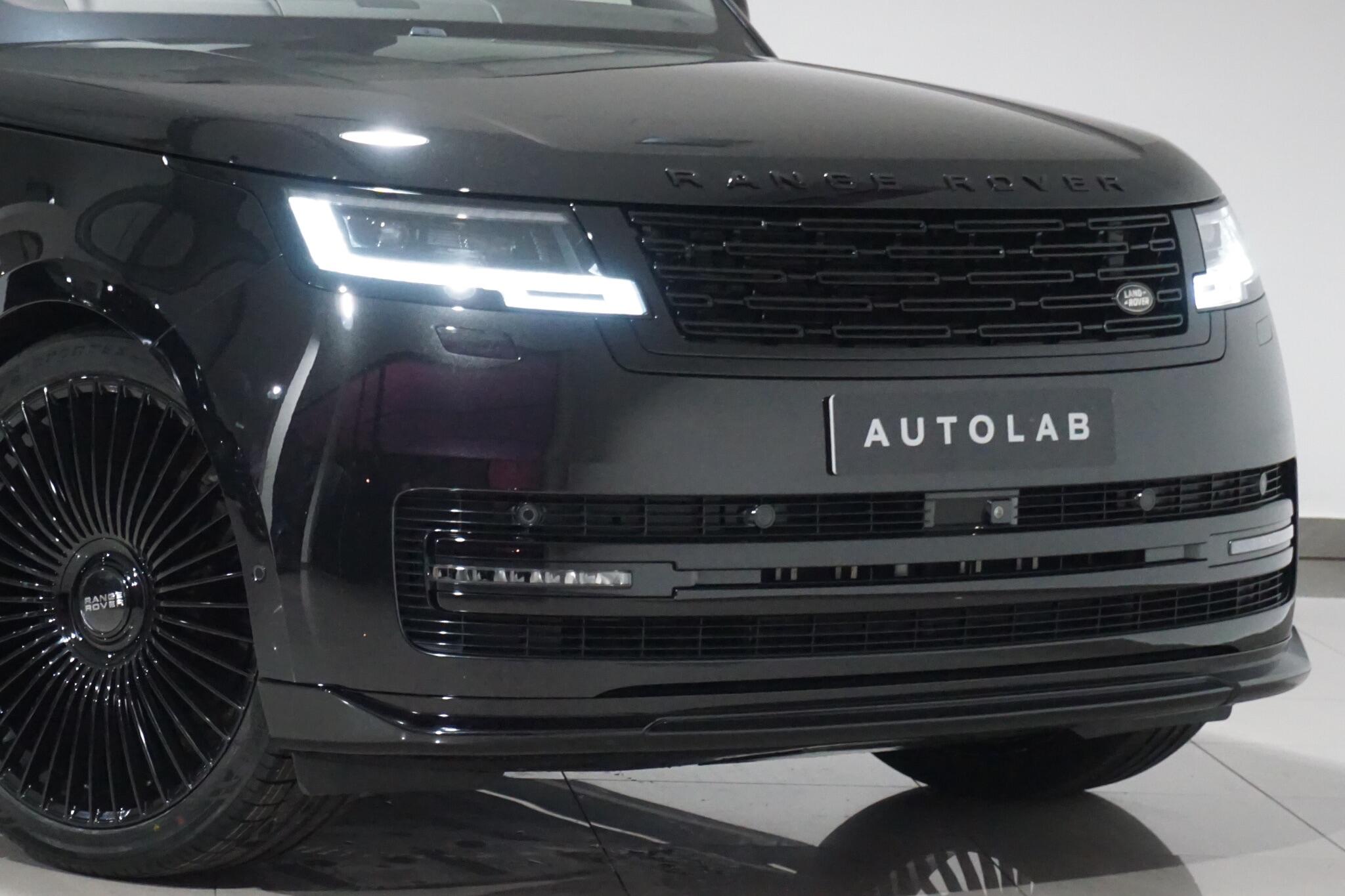 Land Rover Range Rover 3.0 D300 MHEV Autobiography SUV 5dr Diesel Auto 4WD Euro 6 (s/s) (300 ps)